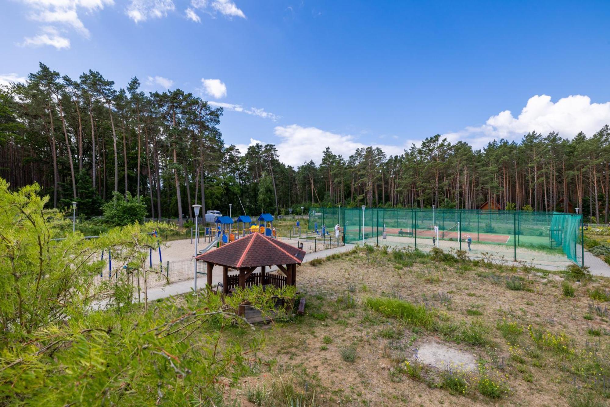 Aquamarina Apartment With Terrace - Close To The Beach - By Renters Miedzyzdroje Exterior foto