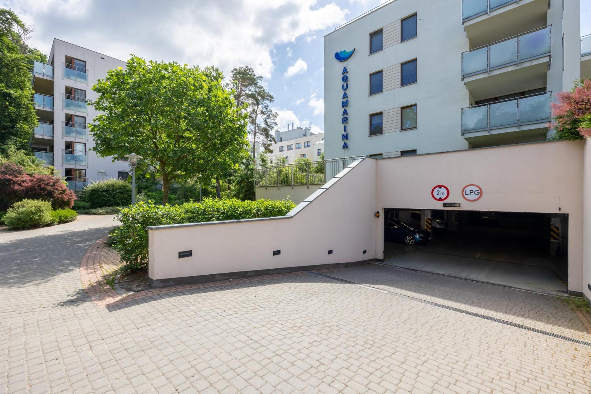Aquamarina Apartment With Terrace - Close To The Beach - By Renters Miedzyzdroje Exterior foto